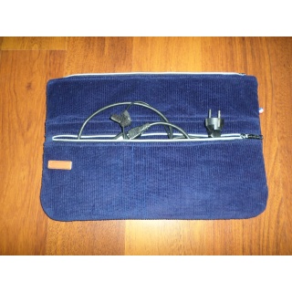 pochette_ordinateur_cordon